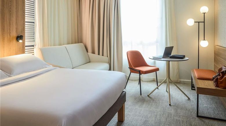 <b>Mercure Aix En Prov Beaumanoir Room</b>. Images powered by <a href="https://iceportal.shijigroup.com/" title="IcePortal" target="_blank">IcePortal</a>.
