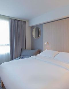 Novotel Aix-en-Provence Pont de l'Arc