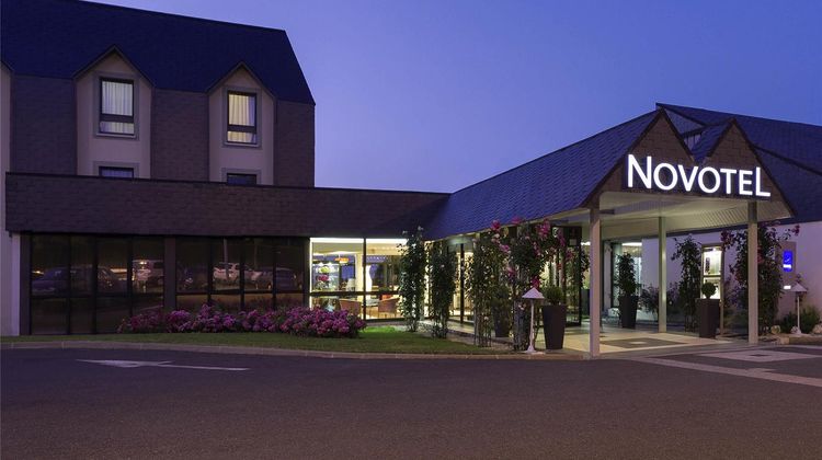 Novotel Amboise Exterior