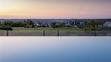 <b>Novotel Amboise Pool</b>. Images powered by <a href="https://iceportal.shijigroup.com/" title="IcePortal" target="_blank">IcePortal</a>.