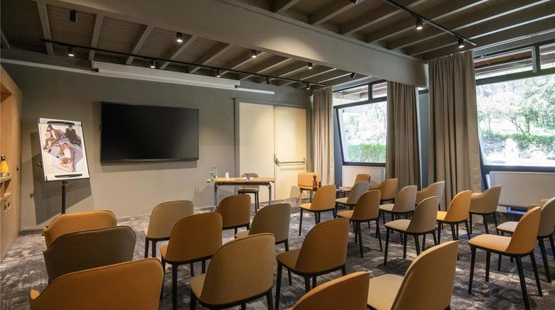 <b>Novotel Antibes Sophia Antipolis Meeting</b>. Images powered by <a href="https://iceportal.shijigroup.com/" title="IcePortal" target="_blank">IcePortal</a>.