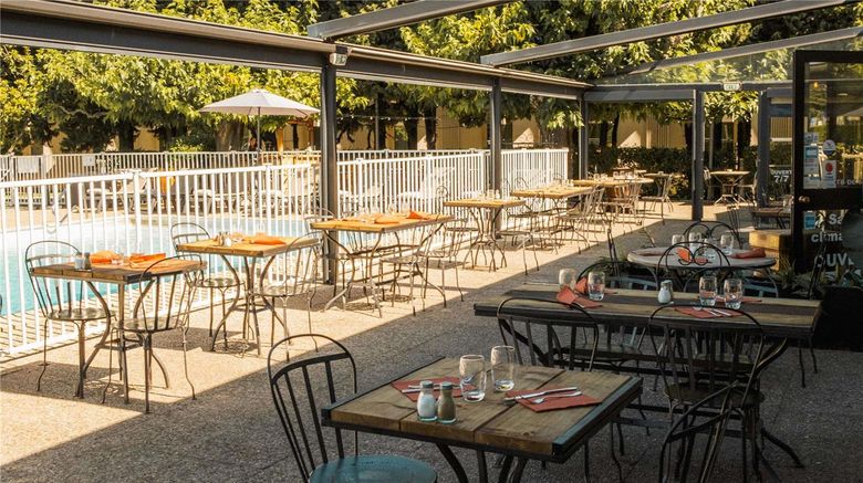 <b>Ibis Styles Avignon Sud Restaurant</b>. Images powered by <a href="https://iceportal.shijigroup.com/" title="IcePortal" target="_blank">IcePortal</a>.