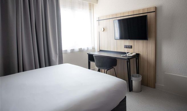 Ibis Styles Besancon Exterior