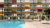 Ibis Styles Besancon Pool