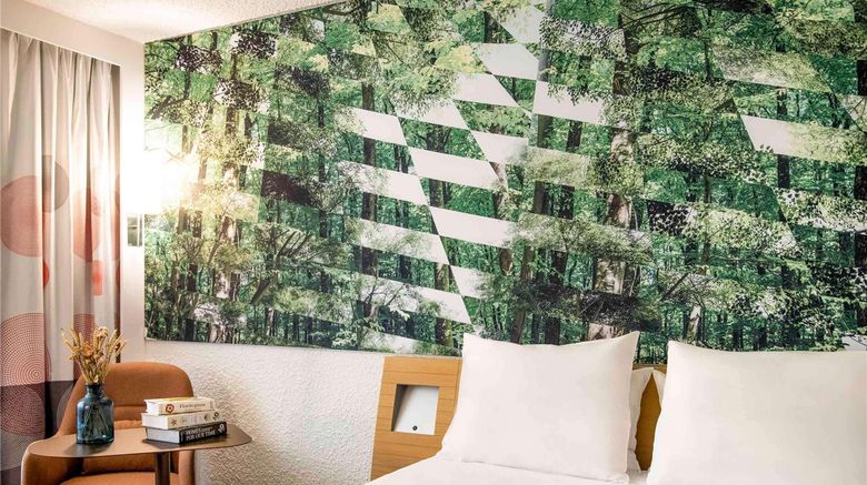 <b>Novotel Bordeaux Aeroport Room</b>. Images powered by <a href="https://iceportal.shijigroup.com/" title="IcePortal" target="_blank">IcePortal</a>.