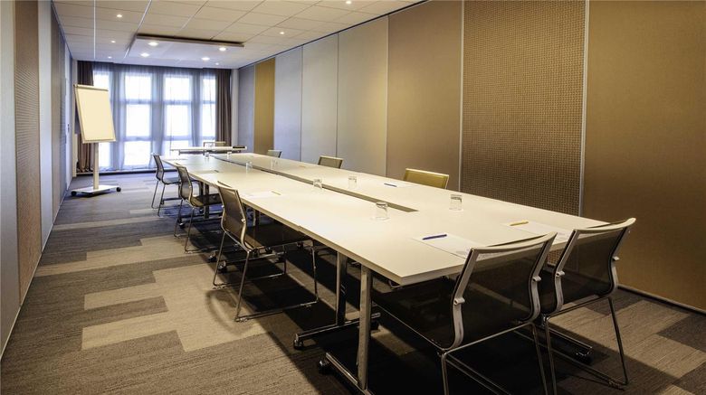 <b>Novotel Nancy Ouest Meeting</b>. Images powered by <a href="https://iceportal.shijigroup.com/" title="IcePortal" target="_blank">IcePortal</a>.