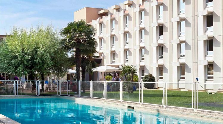 Novotel Nice Aeroport Cap 3000 Pool