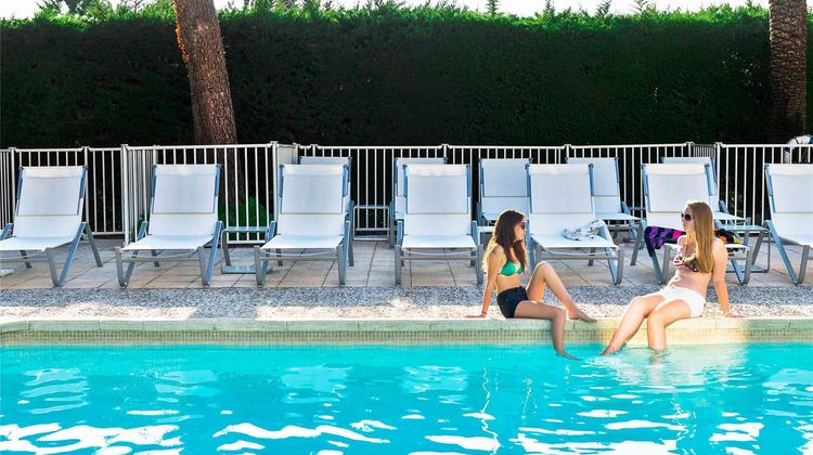 Novotel Nice Aeroport Cap 3000 Pool