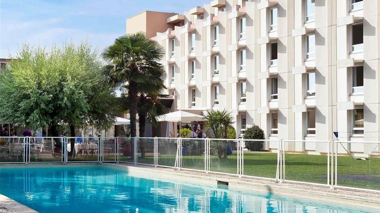 Novotel Nice Aeroport Cap 3000 Pool