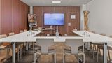 <b>Novotel Pau Pyrenees Meeting</b>. Images powered by <a href="https://iceportal.shijigroup.com/" title="IcePortal" target="_blank">IcePortal</a>.