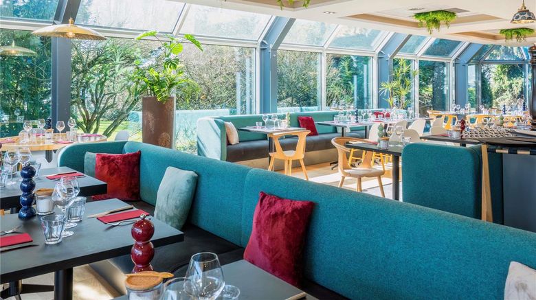 <b>Novotel Lille Aeroport Restaurant</b>. Images powered by <a href="https://iceportal.shijigroup.com/" title="IcePortal" target="_blank">IcePortal</a>.
