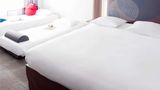 <b>Novotel Lille Aeroport Room</b>. Images powered by <a href="https://iceportal.shijigroup.com/" title="IcePortal" target="_blank">IcePortal</a>.