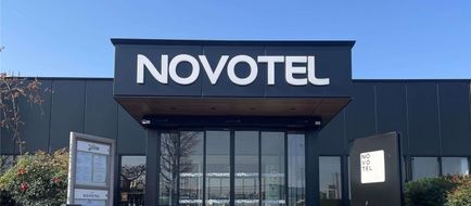 Novotel Reims Exterior