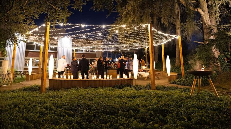 Novotel Lyon Bron Eurexpo Hotel Exterior