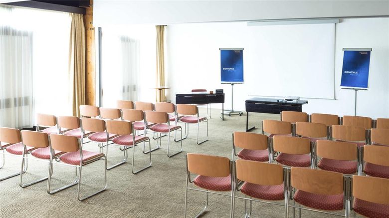 <b>Novotel Macon Nord Meeting</b>. Images powered by <a href="https://iceportal.shijigroup.com/" title="IcePortal" target="_blank">IcePortal</a>.