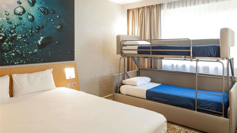 <b>Novotel Macon Nord Room</b>. Images powered by <a href="https://iceportal.shijigroup.com/" title="IcePortal" target="_blank">IcePortal</a>.