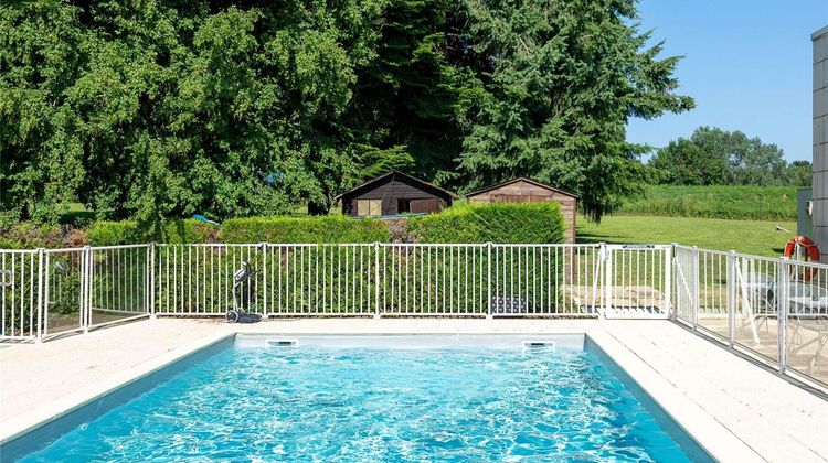 Novotel Macon Nord Pool