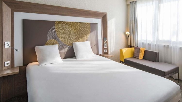 Novotel Le Mans Room