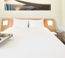 Ibis Styles Marseille Provence Airport Room