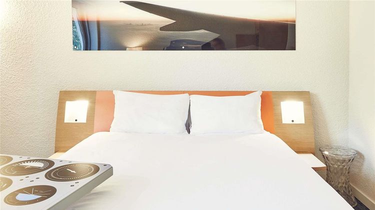 Ibis Styles Marseille Provence Airport Room