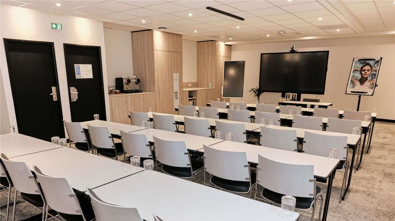 <b>Novotel Montpellier Meeting</b>. Images powered by <a href="https://iceportal.shijigroup.com/" title="IcePortal" target="_blank">IcePortal</a>.