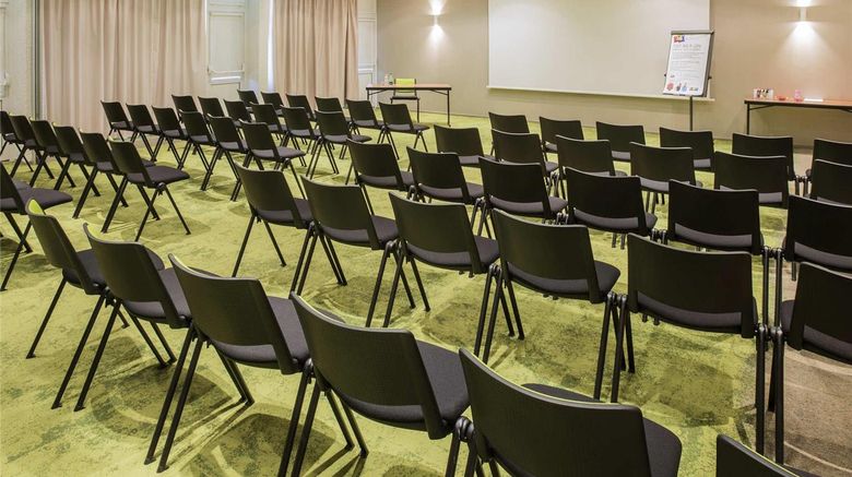<b>ibis Styles Tours Sud Meeting</b>. Images powered by <a href="https://iceportal.shijigroup.com/" title="IcePortal" target="_blank">IcePortal</a>.
