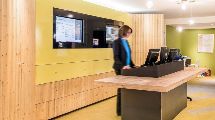 ibis Styles Tours Sud Exterior
