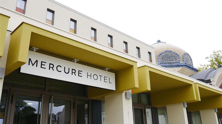 <b>Mercure Vichy Thermalia Exterior</b>. Images powered by <a href="https://iceportal.shijigroup.com/" title="IcePortal" target="_blank">IcePortal</a>.