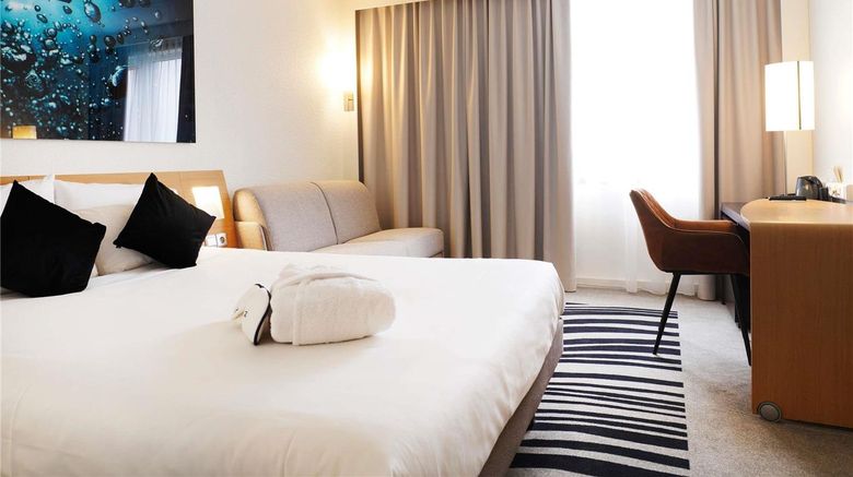 <b>Novotel Antwerp North Room</b>. Images powered by <a href="https://iceportal.shijigroup.com/" title="IcePortal" target="_blank">IcePortal</a>.