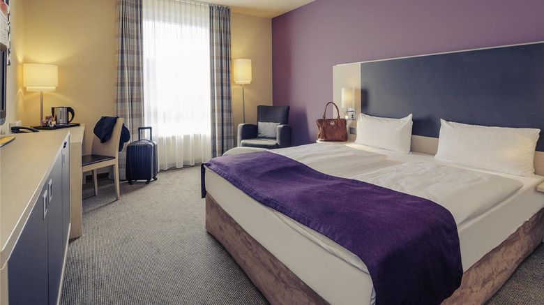 <b>Mercure Hotel Berlin City West Room</b>. Images powered by <a href="https://iceportal.shijigroup.com/" title="IcePortal" target="_blank">IcePortal</a>.