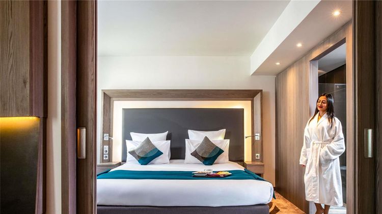 Novotel Cairo Airport Suite