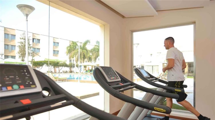 Novotel Cairo Airport Spa