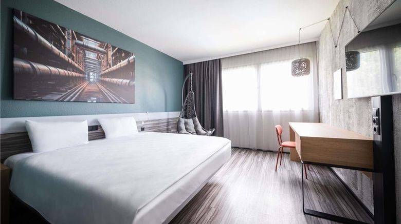 <b>Ibis Styles Linz Room</b>. Images powered by <a href="https://iceportal.shijigroup.com/" title="IcePortal" target="_blank">IcePortal</a>.