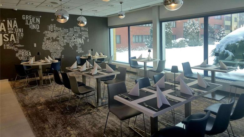 <b>Novotel Gdansk Centrum Restaurant</b>. Images powered by <a href="https://iceportal.shijigroup.com/" title="IcePortal" target="_blank">IcePortal</a>.