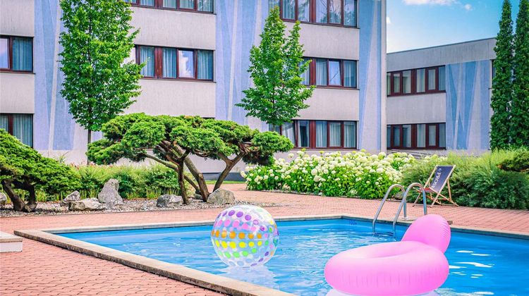 Novotel Poznan Malta Pool