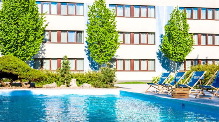 Novotel Poznan Malta Pool