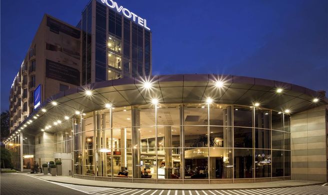 Novotel Warszawa Airport Exterior