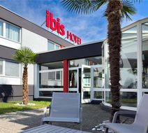 Ibis 3 Lacs Neuchatel Thielle Exterior