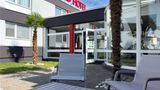 Ibis 3 Lacs Neuchatel Thielle Exterior