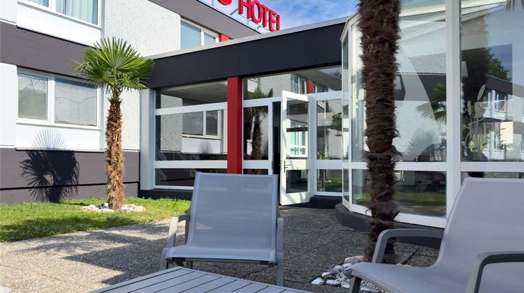 Ibis 3 Lacs Neuchatel Thielle Exterior
