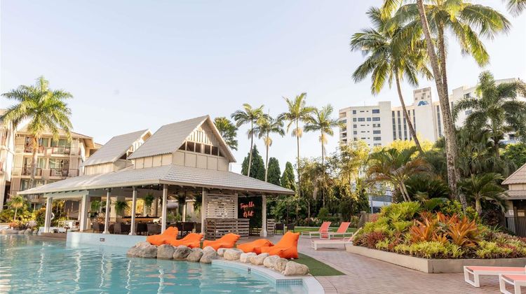 Novotel Cairns Oasis Resort Pool