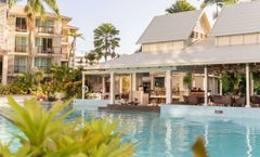 Novotel Cairns Oasis Resort