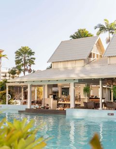 Novotel Cairns Oasis Resort