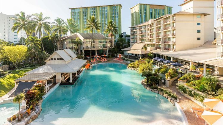 Novotel Cairns Oasis Resort Pool