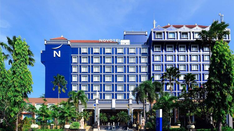 Novotel Solo Exterior