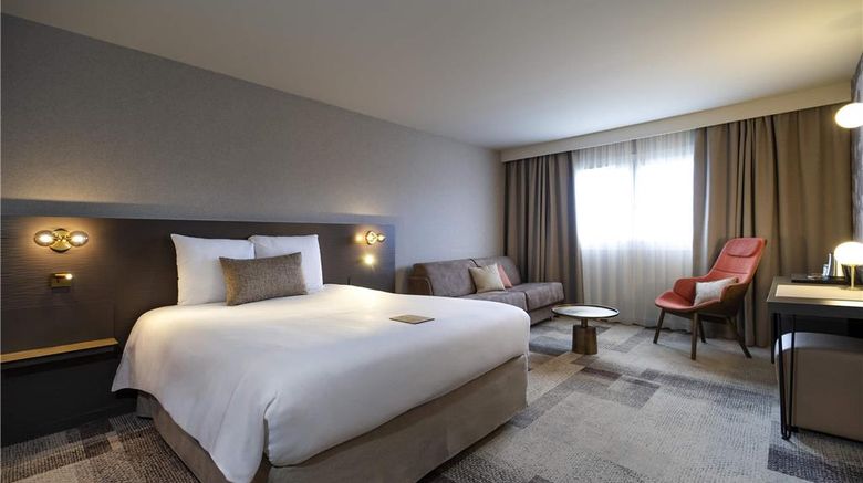 <b>Mercure Bordeaux le Lac Room</b>. Images powered by <a href="https://iceportal.shijigroup.com/" title="IcePortal" target="_blank">IcePortal</a>.