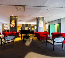 Mercure Bordeaux le Lac Exterior