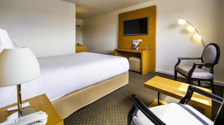 Mercure Bordeaux le Lac Room