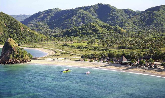Novotel Lombok Exterior