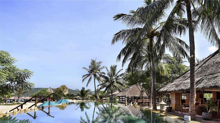 Novotel Lombok Pool